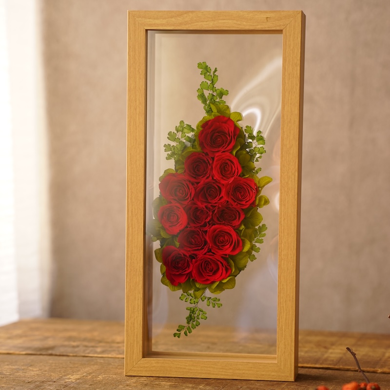 GROUNDの還暦祝いのフラワーフレーム