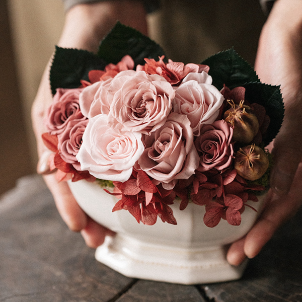 GROUNDのお供えアレンジメント