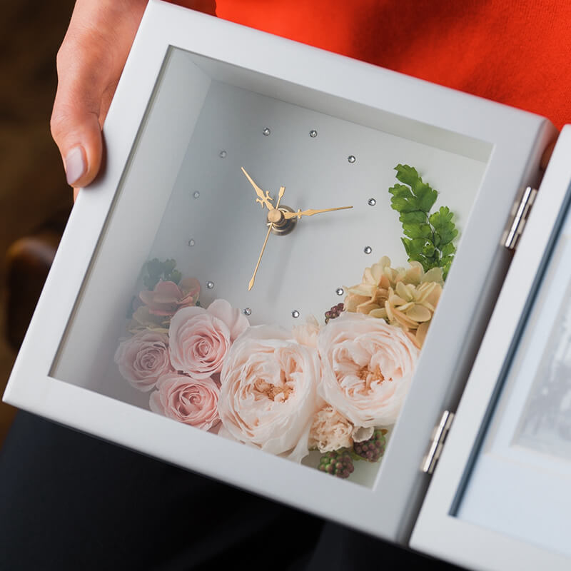 両親に喜ばれる退職祝い　プリザーブドフラワー