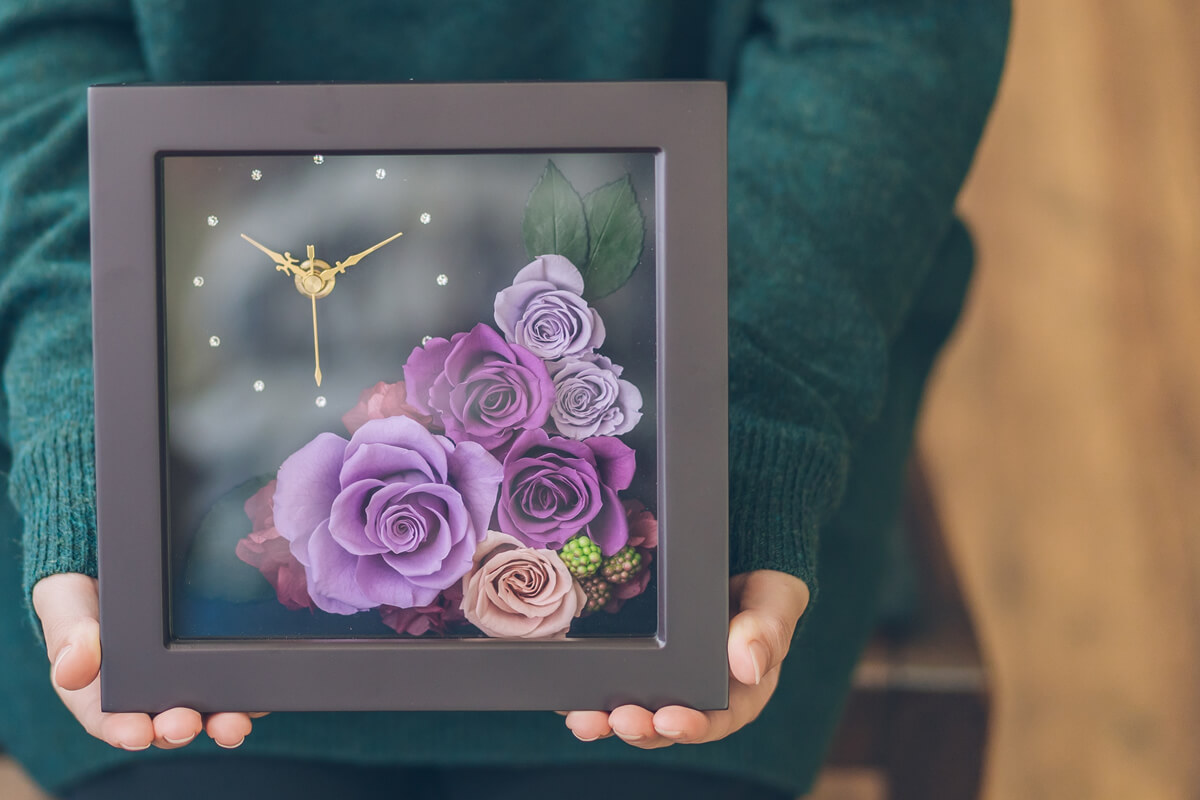 GROUNDの退職祝い　おしゃれなお花のプレゼント