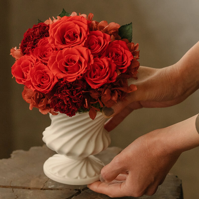 男性に喜ばれる退職祝い　プリザーブドフラワー