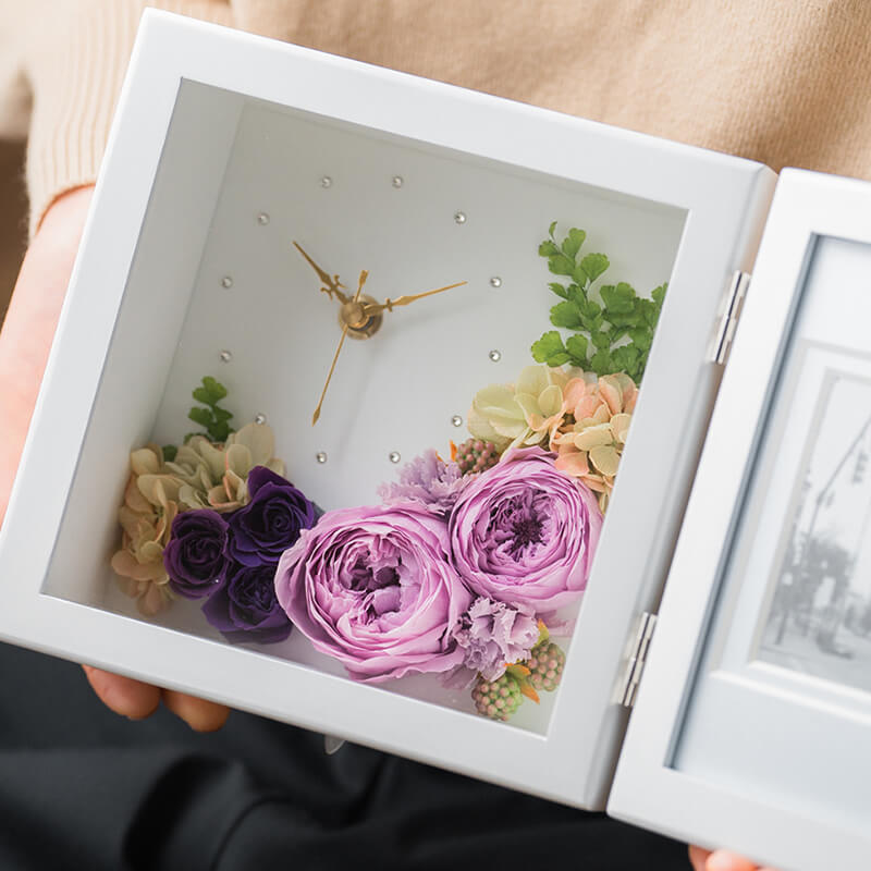 明るいモダンなお供え花　プリザーブドフラワー