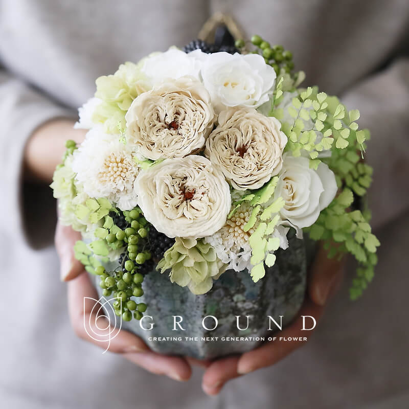 ホワイトデーのお返しでブリザーブドフラワー