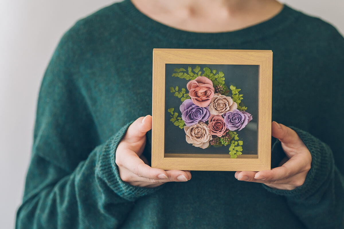 GROUNDのホワイトデーのお返し　おしゃれなお花のプレゼント