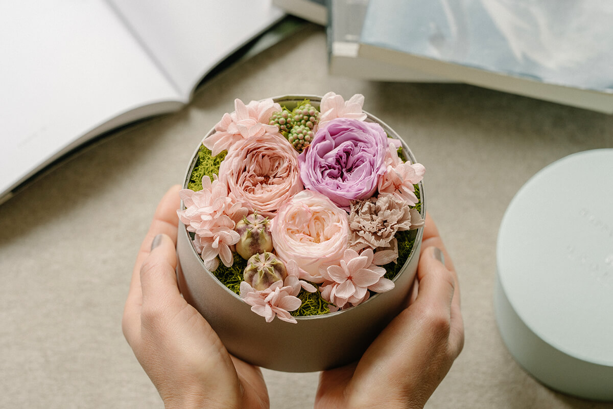 GROUNDの結婚25周年　おしゃれなお花のプレゼント