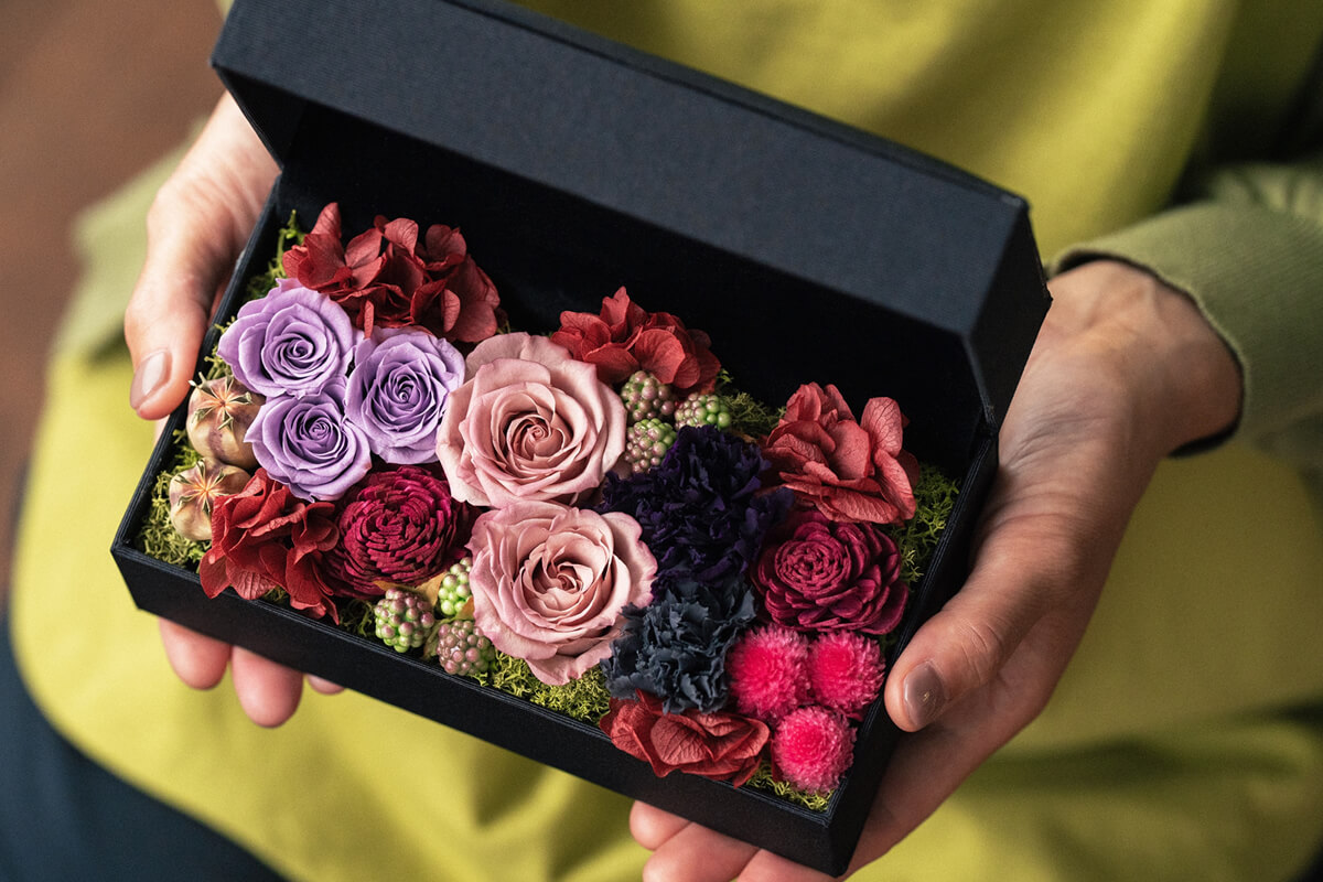 GROUNDの定年退職　おしゃれなお花のプレゼント