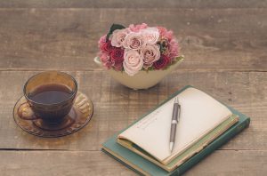 部下・後輩への祝電には、品と愛を感じる大人のメッセージを