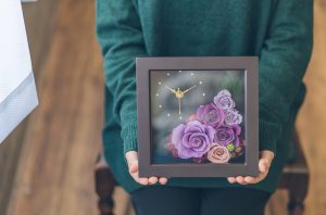 77歳、喜寿の色はどうして紫？由来やお祝いのマナー