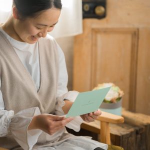 誕生日に想いが伝わるメッセージ例文100選(友人・上司・両親・祖父母・英語文など)