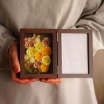 女性の心に残る“手紙+お花”の退職祝いアイデア