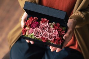 結婚式に電報を贈ろう。ハイセンスでおしゃれなギフトをご紹介