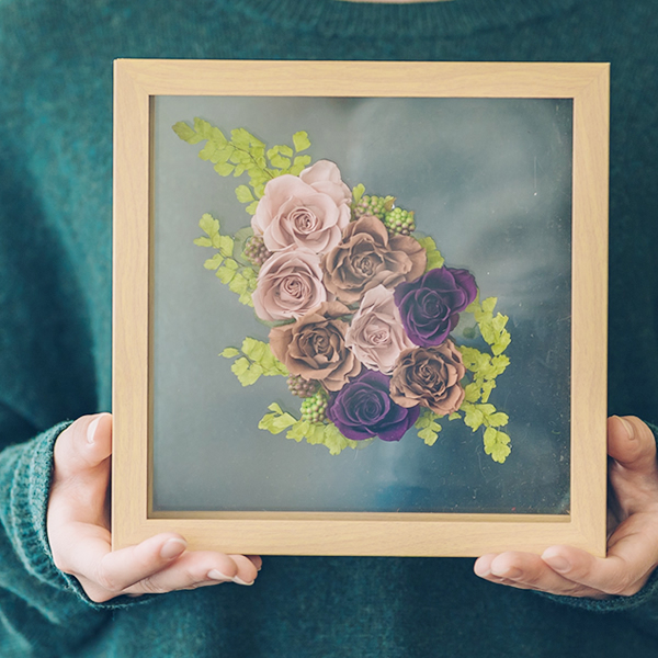 女性上司の退職祝いに人気のプリザーブドフラワー