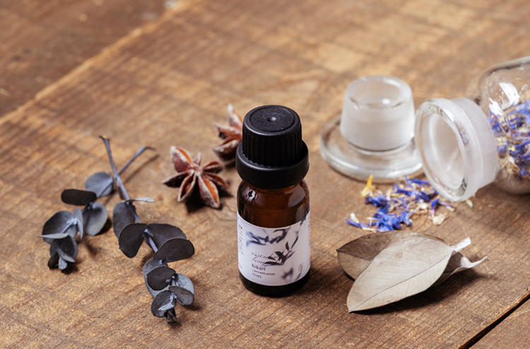 香りの花束 Hikari アロマオイル 集中力を高めたいときに